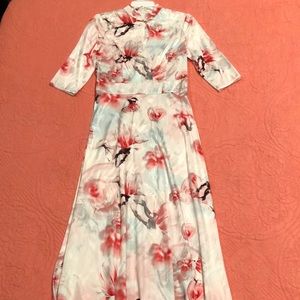 Beautiful Silk maxi dress. 3/4 sleeves.